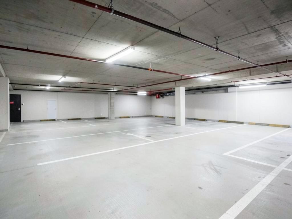 Bright 2+1 apartment in Blloku